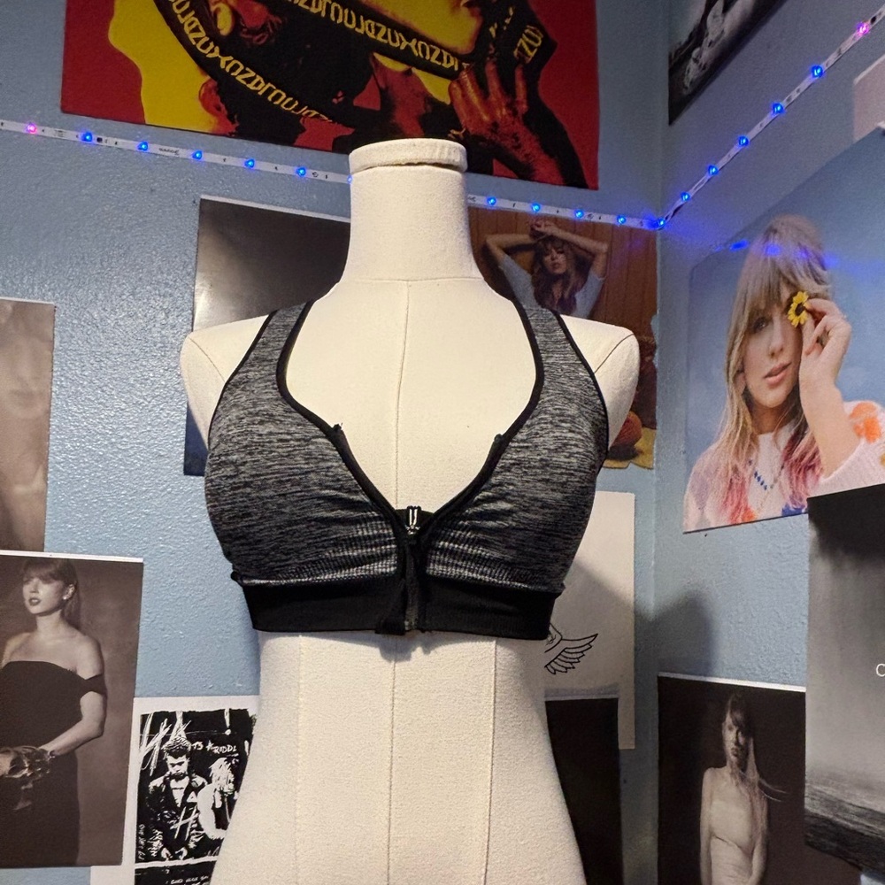 Avia Zipper Sports Bra